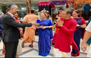 Amb. Abhishek Singh was invited as a Guest of Honour at an event in Caracas dedicated to Indian culture. It had Odissi dance performance by Rukmini Devi and Tabla Vadan by Balarama Das. Both Venezuelan artists studied in India under ICCR scholarship.